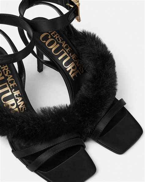 fausse versace chaussure|are Versace shoes genuine.